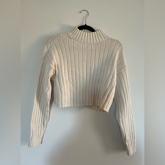 La Hearts Sweaters - L.A Hearts Cropped Turtleneck Sweater